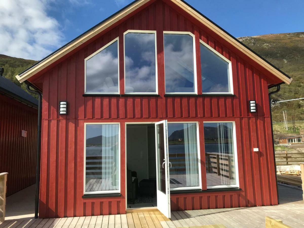 Luxurious Cabin By The Waterfront Leknes Exterior foto